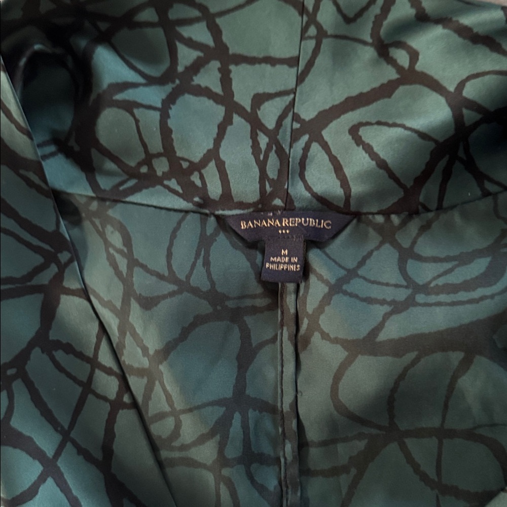 Banana Republic Green blouse and eyeshadow strapless top - Picture 4 of 5